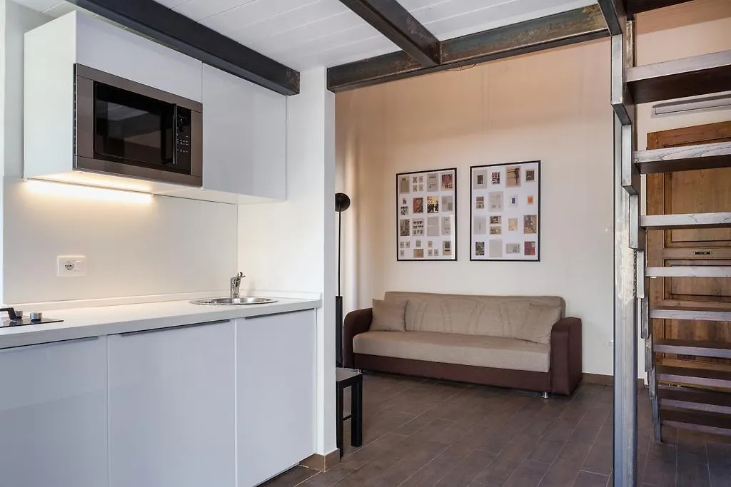 Alcala Living Apartments CTA 0*,